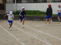 100m走